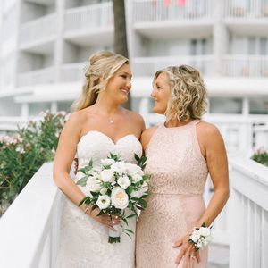 Meet your Posher, Carrie